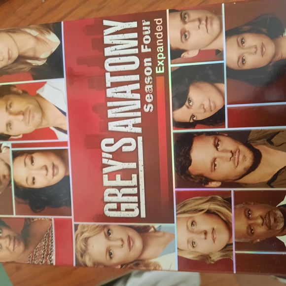 Grey's Anatomy DVD Box Set Collection - Picture 5 of 8